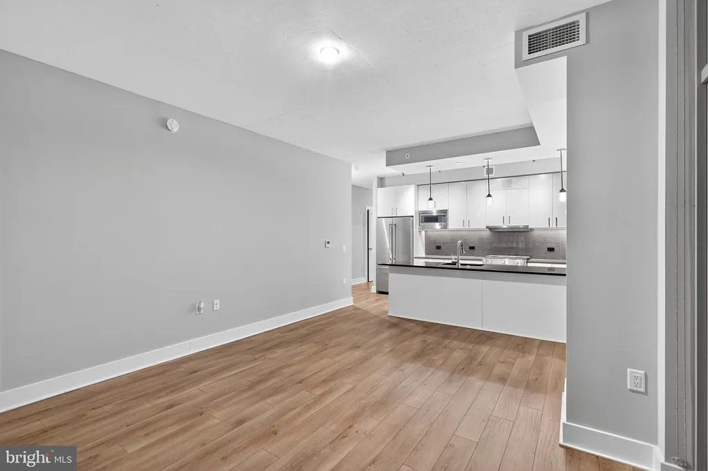 Additional image 11 of 88 V Street SW Unit 509, Washington, DC 20024