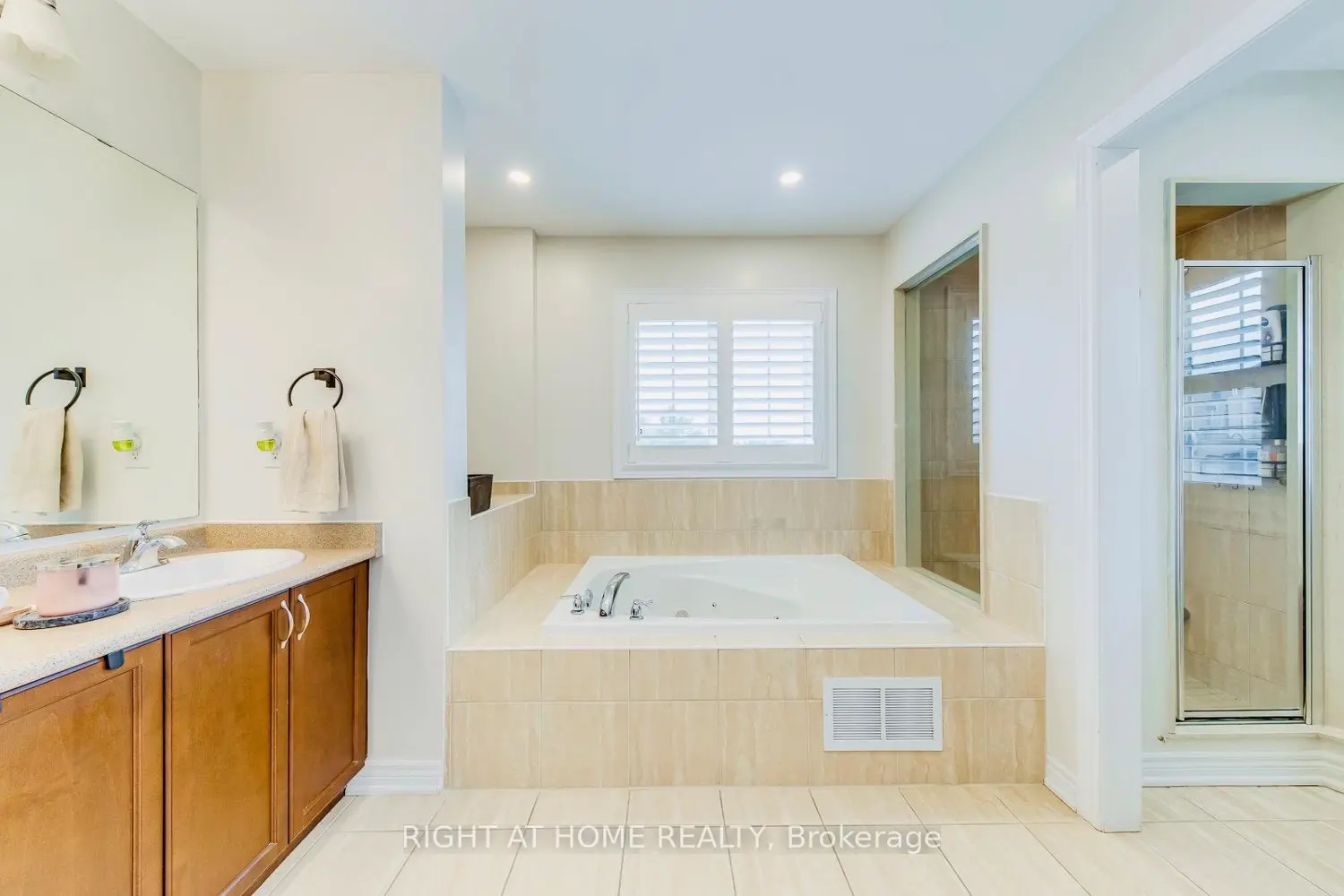 Additional image 11 of 10 Cedarholme Avenue