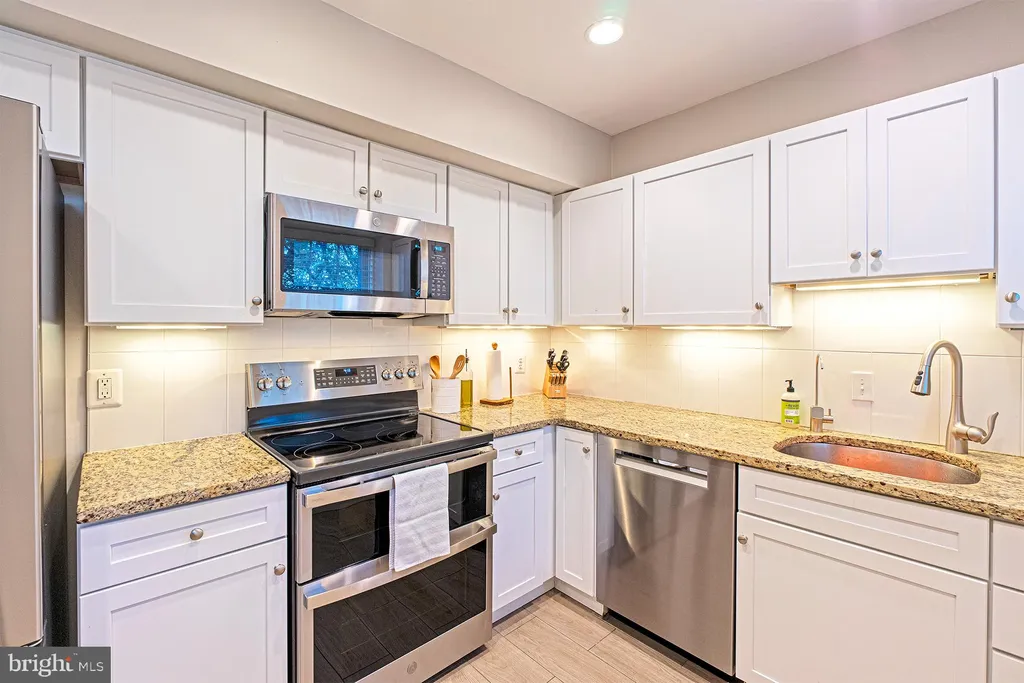 Additional image 18 of 3400 39th Street NW Unit A715, Washington, DC 20016