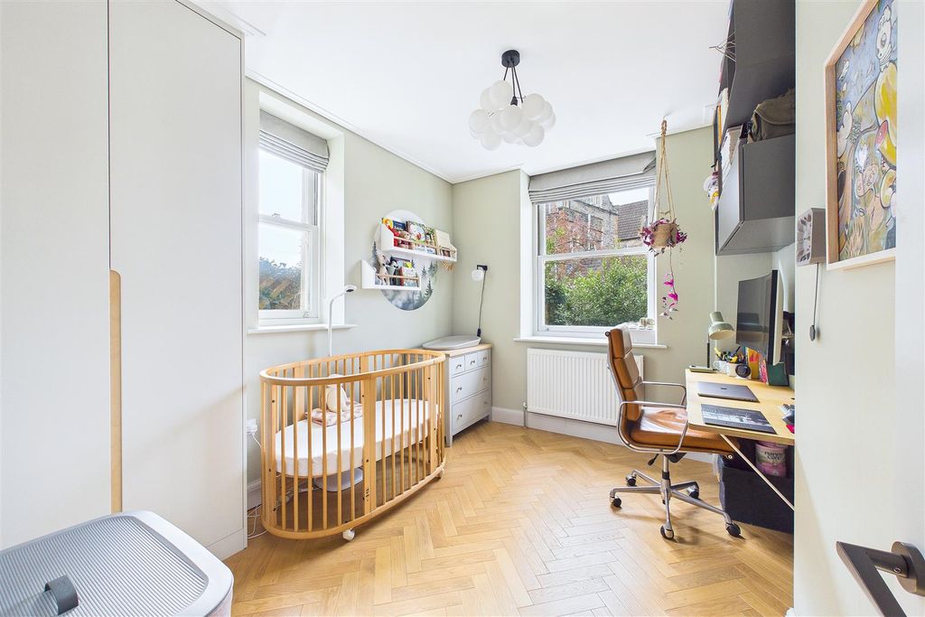 Additional image 9 of 2 bed flat for salePositioned On Hill Road, Clevedon BS21