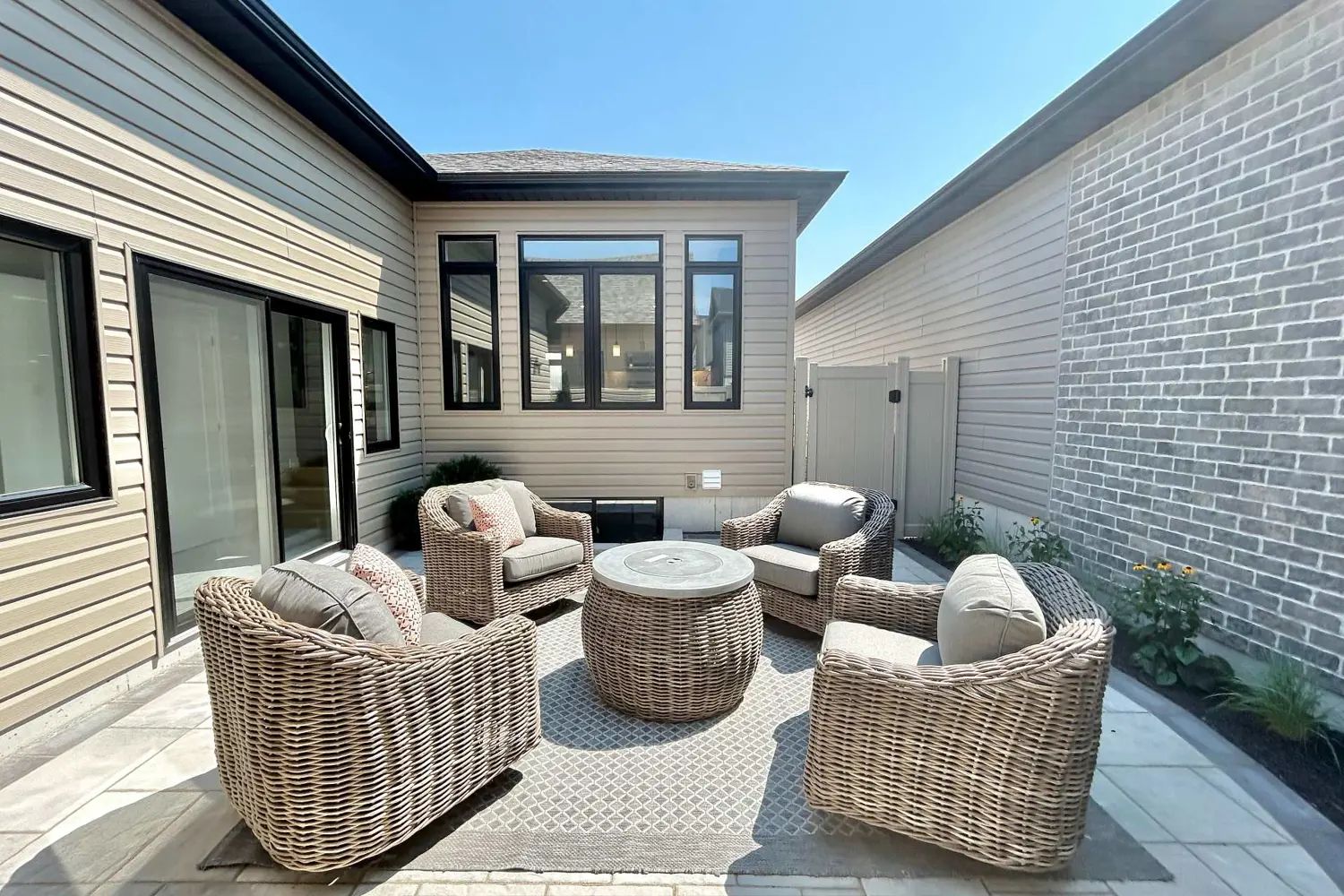 Additional image 13 of 79 Athabaska Drive