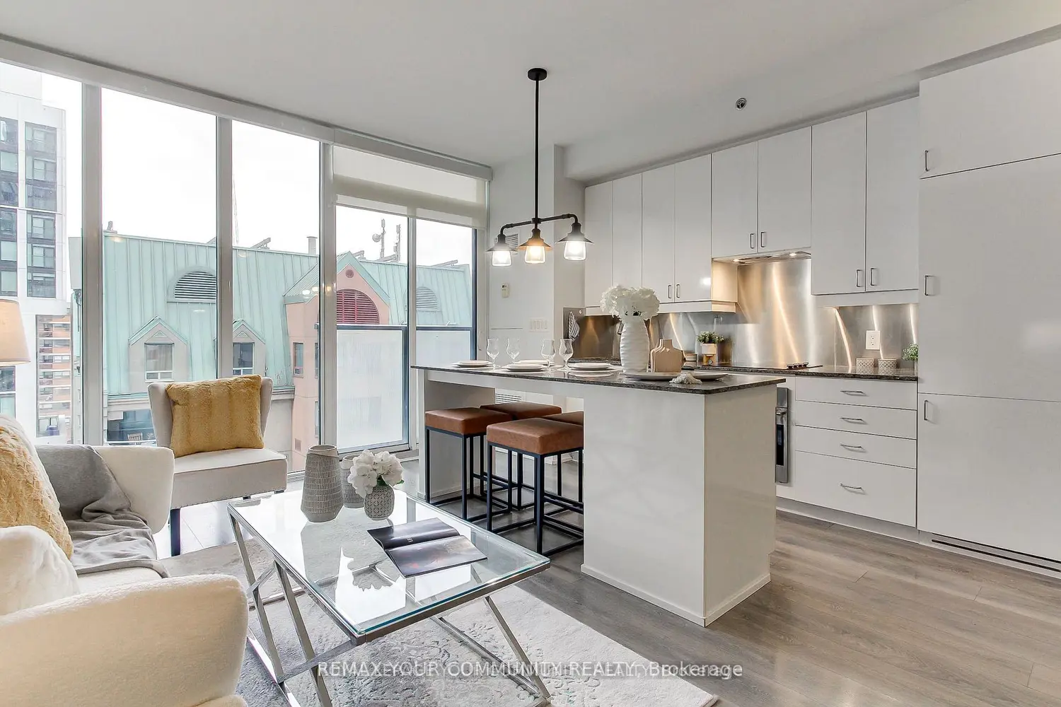 426 University Avenue 1002