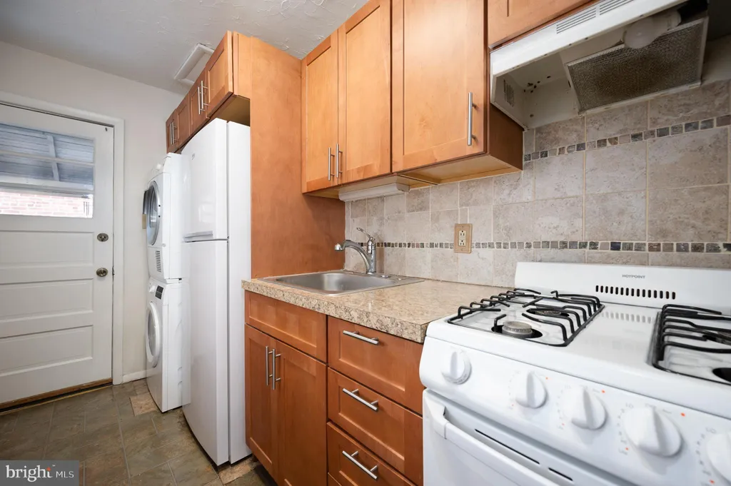 Additional image 16 of 1422 N Lincoln Street, Wilmington, DE 19806