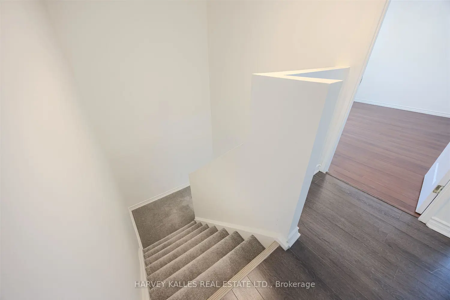 Additional image 15 of 321 Blackthorn Street 82