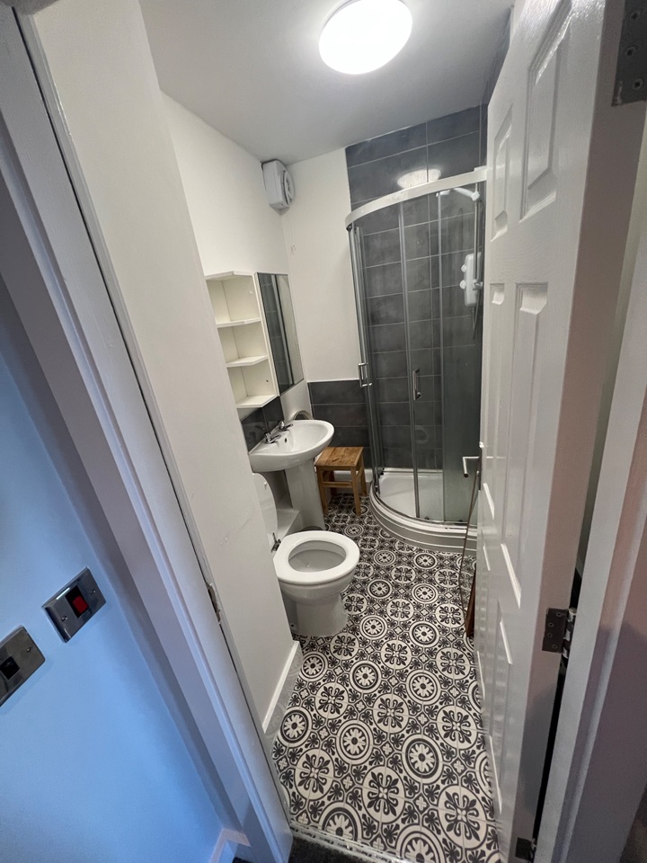 Additional image 3 of Room in a Shared House, Scarsdale Street, M6, N1 7GU