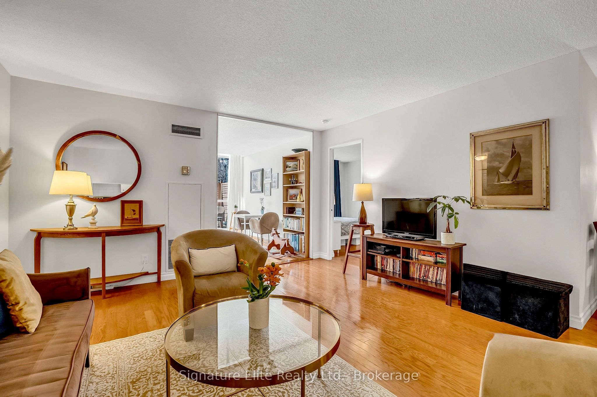 Additional image 2 of 121-20 Southport Street, Toronto, ON, M6S 4Y8