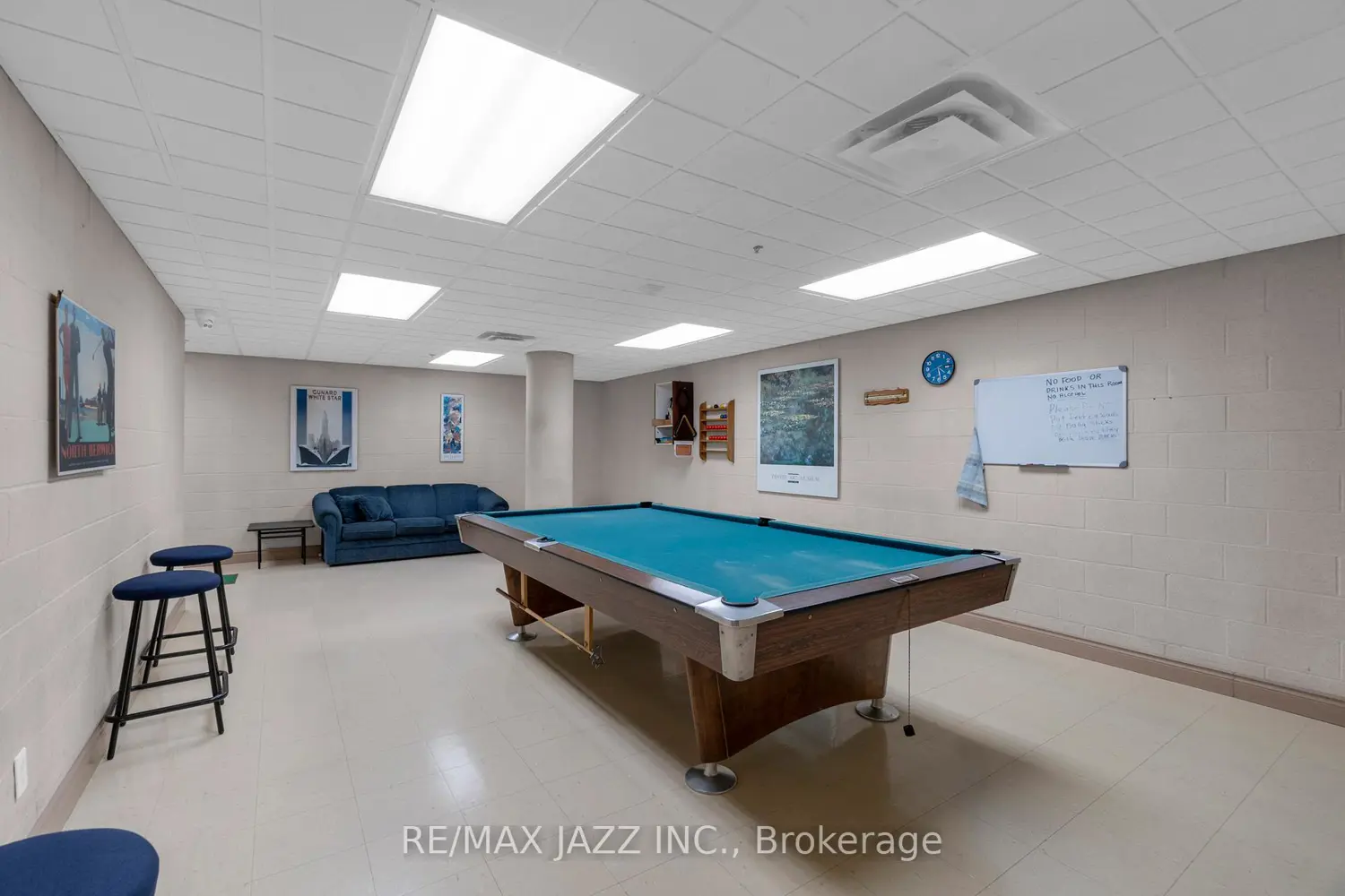 Additional image 18 of 7 Dayspring Circle 304