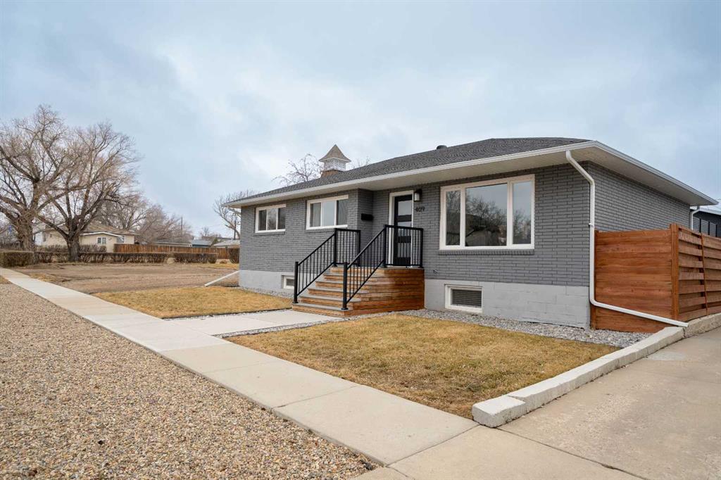 Additional image 2 of 409 2 Street SE, Redcliff, AB, T0J 2P0