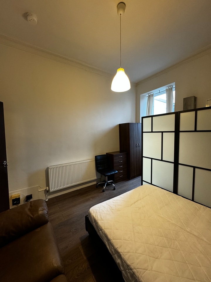 Additional image 6 of Bedsit, Sauchiehall Street, G2, N1 7GU