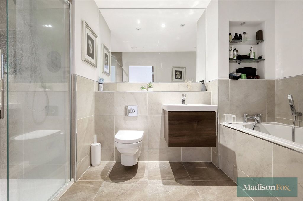 Additional image 25 of 4 bed flat for saleManor Road, Chigwell, Essex IG7