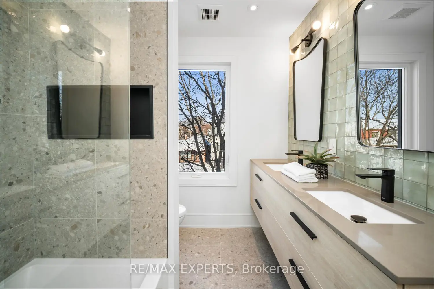 Additional image 16 of 15 Holland Park Avenue