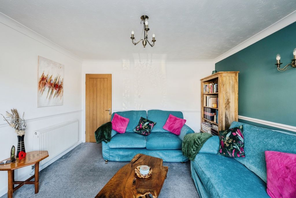 Additional image 12 of 3 bed bungalow for saleLakeview Terrace, Llanelli, Carmarthenshire SA15
