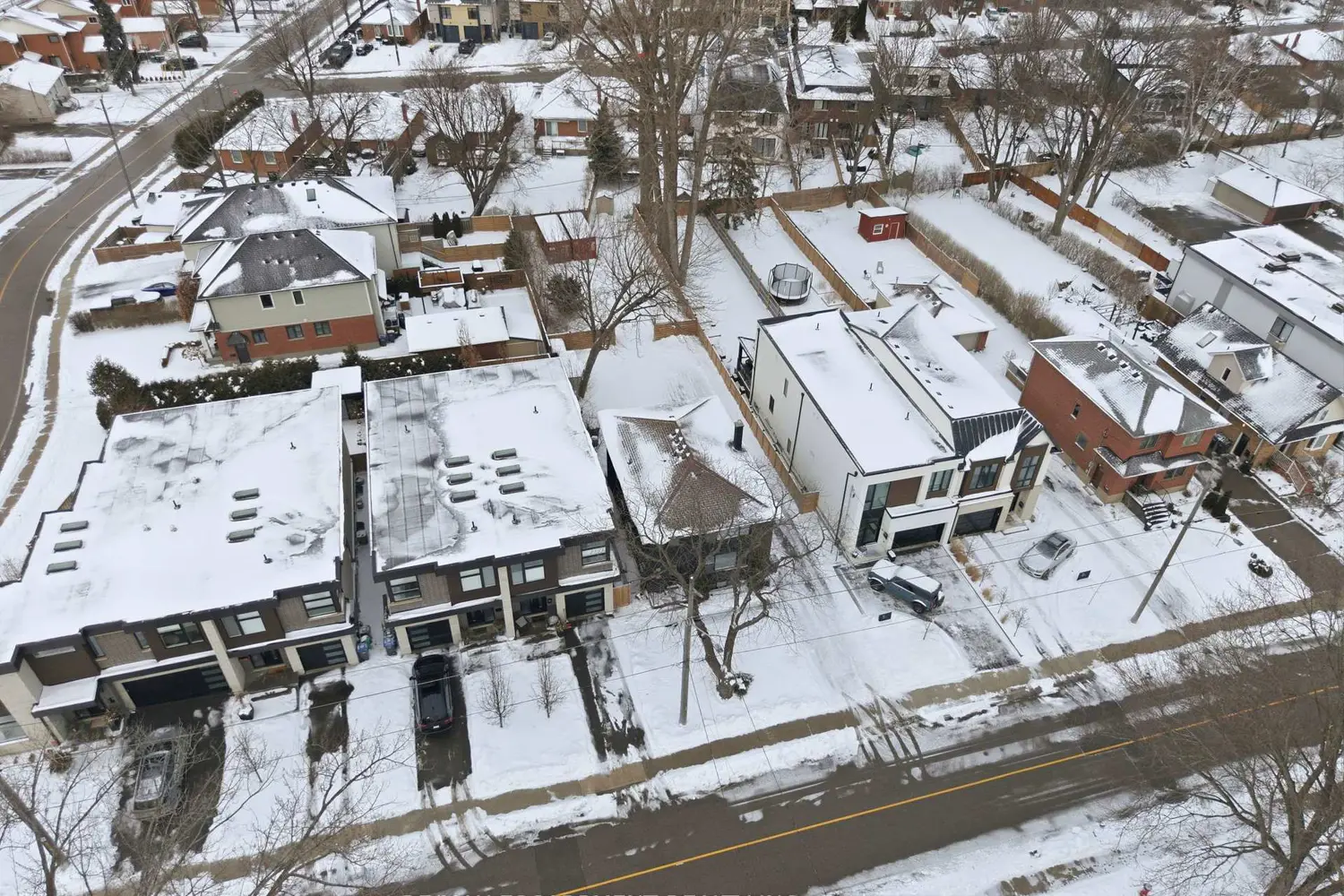 Additional image 19 of 43 Broadview Avenue