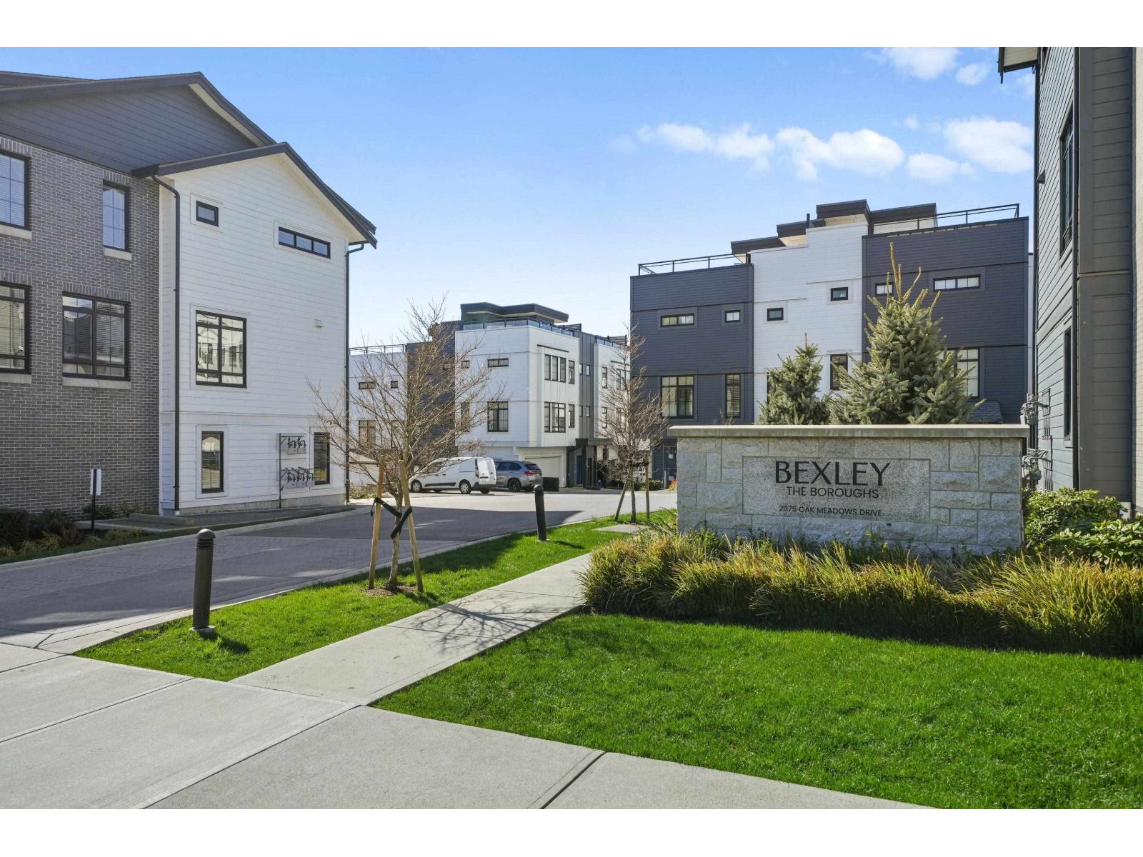 34 2075 OAK MEADOWS DRIVE