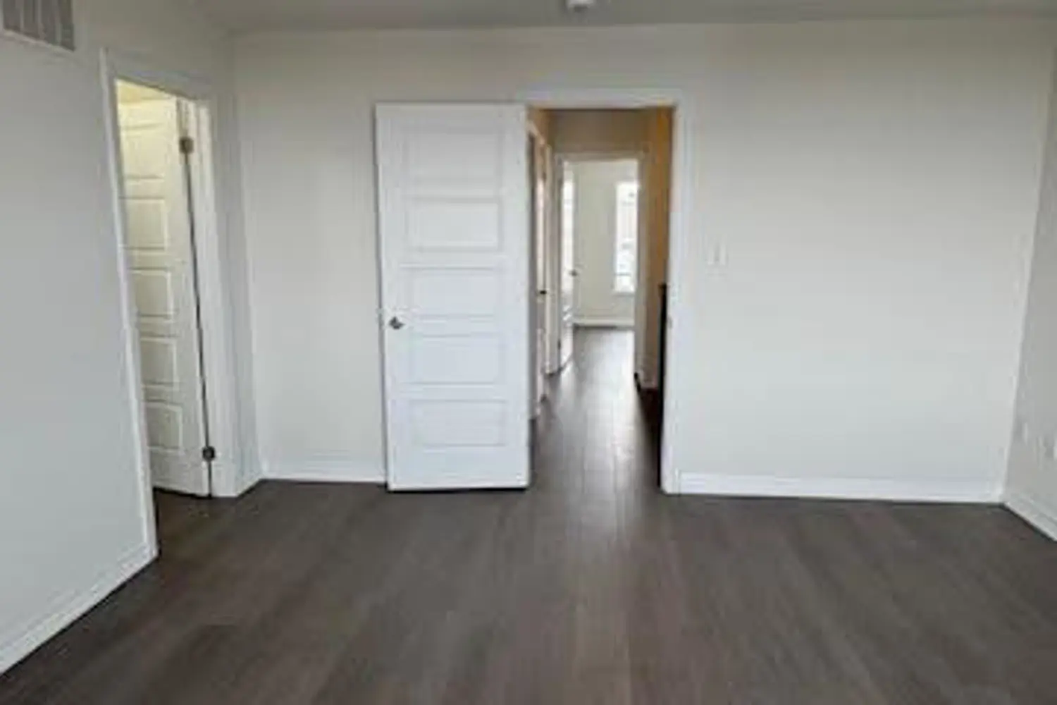 163 Tango Crescent photo 5