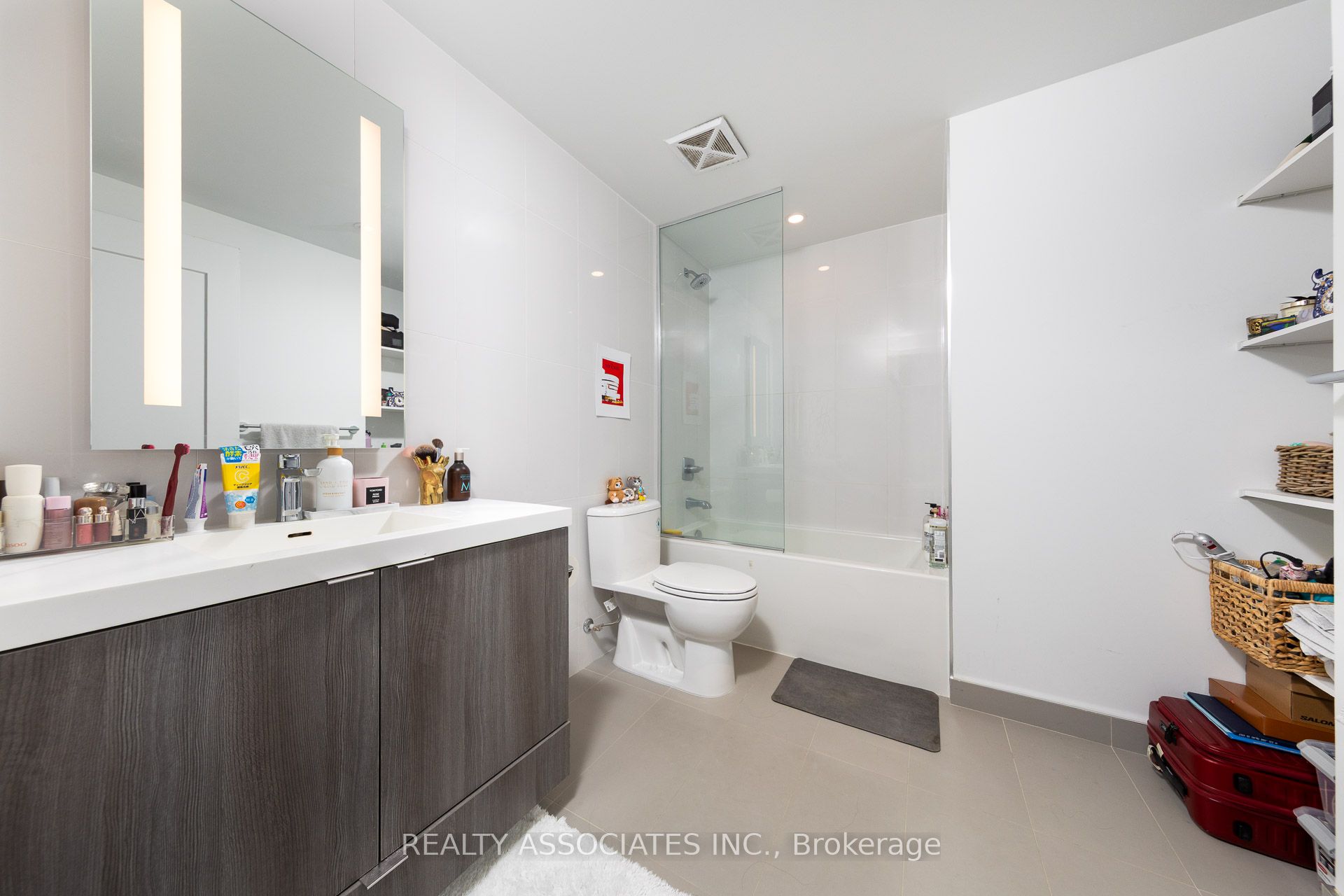 Additional image 4 of 2817-585 Bloor Street E, Toronto, ON, M4W 0B3