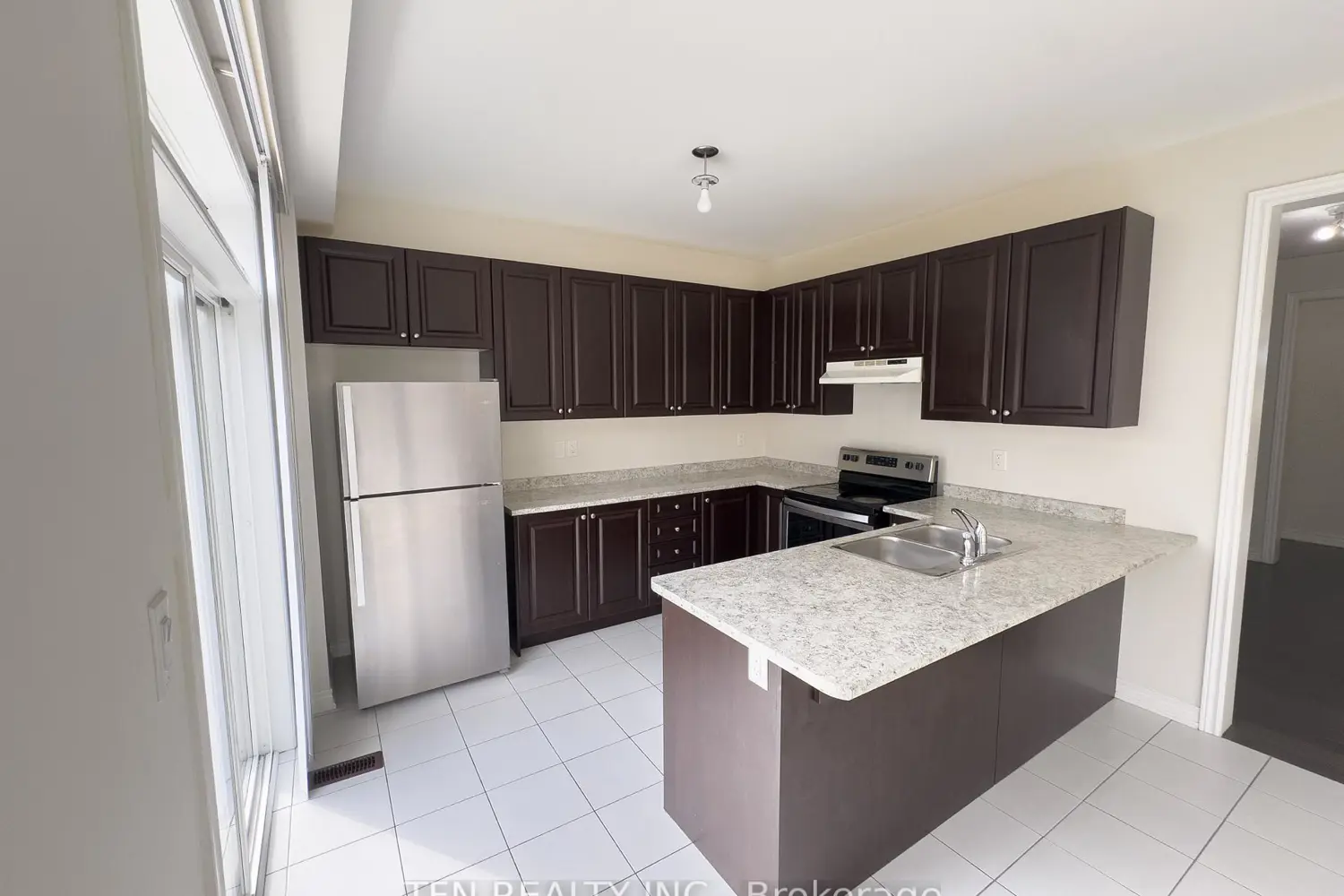 Additional image 5 of 48 Boathouse Road