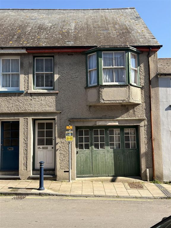 2 bed flat for saleHigh Street, Aberystwyth SY23