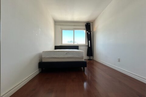 Additional image 7 of #17-2451 Bridletowne Circle, Toronto, ON, M1W 2Y4