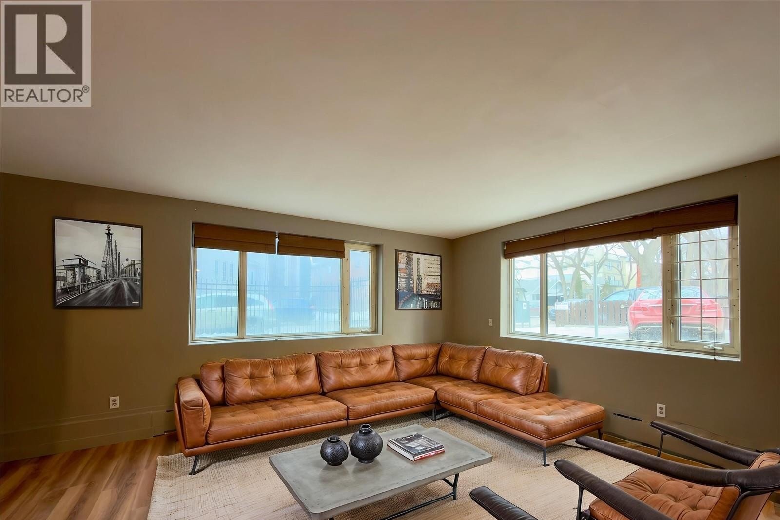Additional image 7 of 2-400 4th Avenue N, Saskatoon, SK, S7K0R3