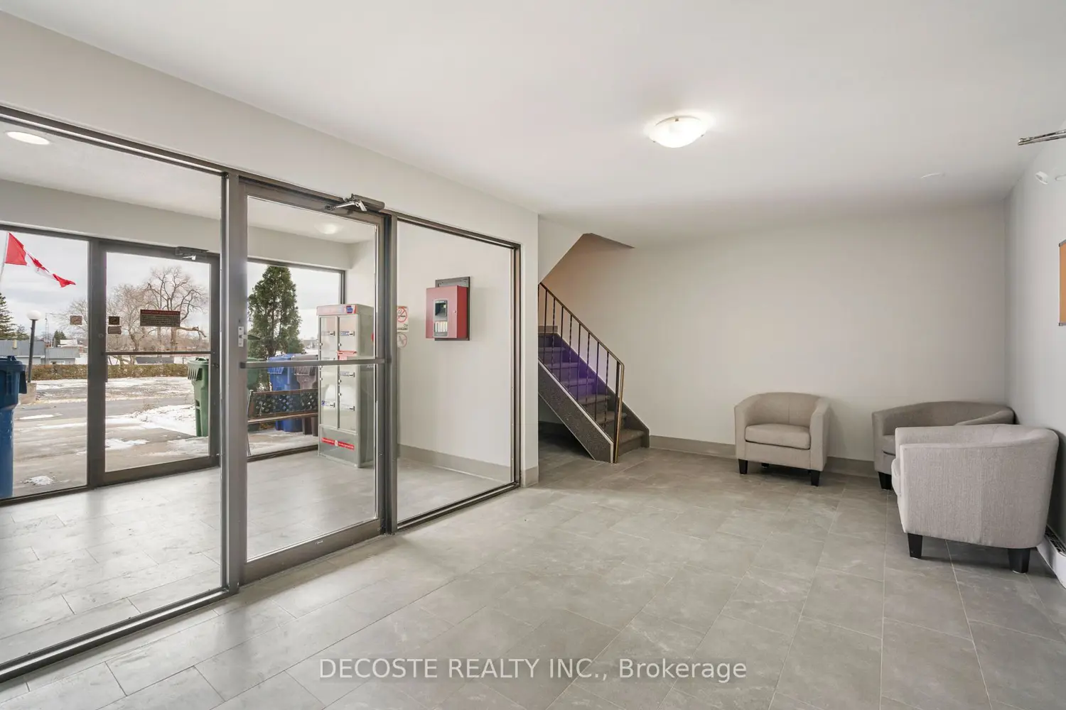 220 Kenyon Street 209 photo 2