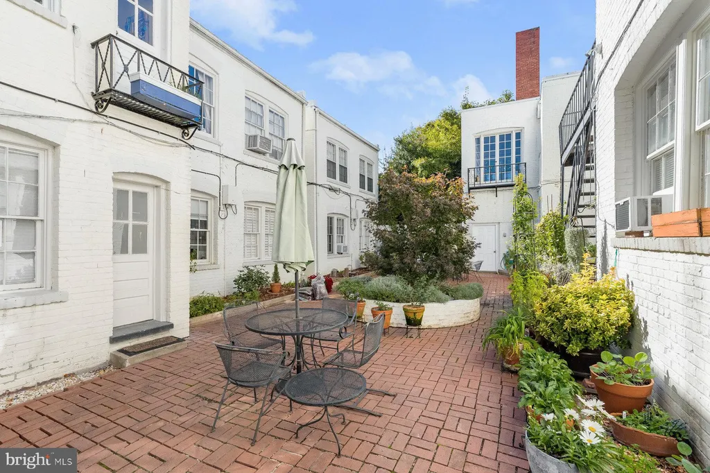 Additional image 13 of 1404 26th Street NW Unit 1, Washington, DC 20007