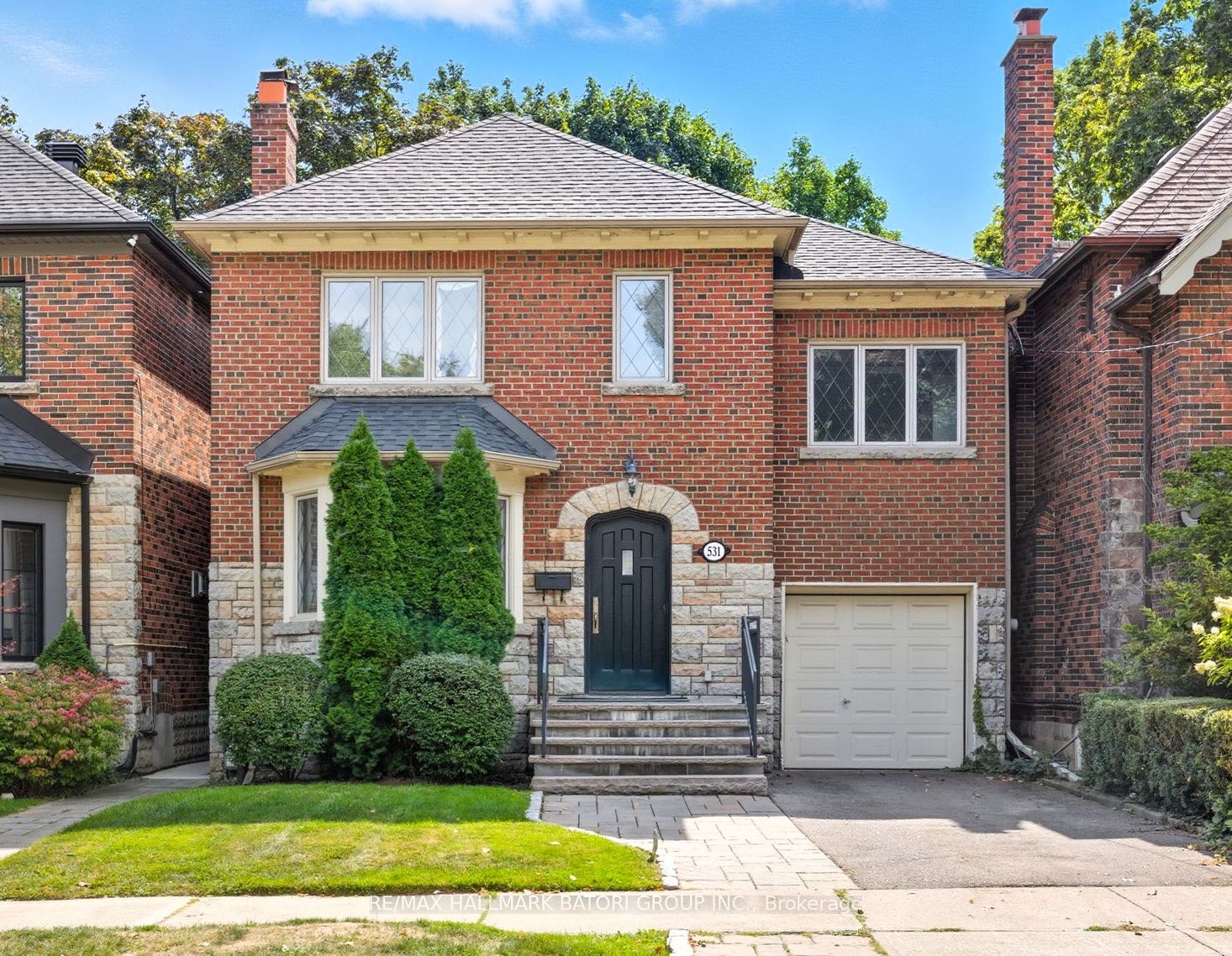 Primary image of 531 Briar Hill Avenue, Toronto, ON, M5N 1N1