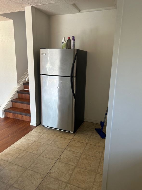 3136 71 Street Northwest, Edmonton, AB, T6K 1K9