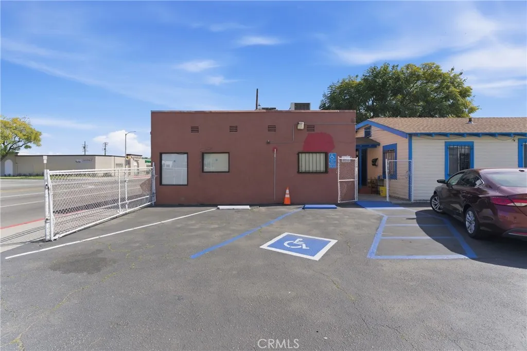 5564 Gage Avenue, Bell Gardens, CA 90201