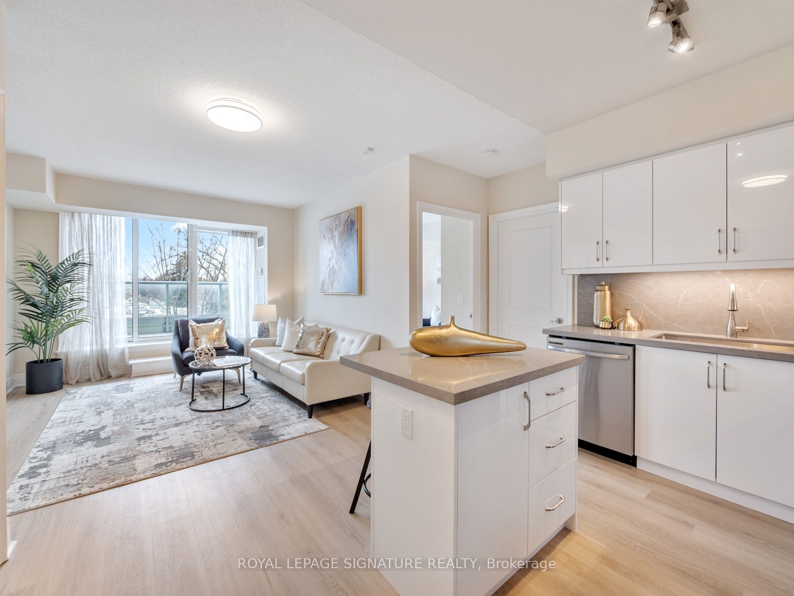 Additional image 2 of 324-701 Sheppard Avenue W, Toronto, ON, M3H 2S7