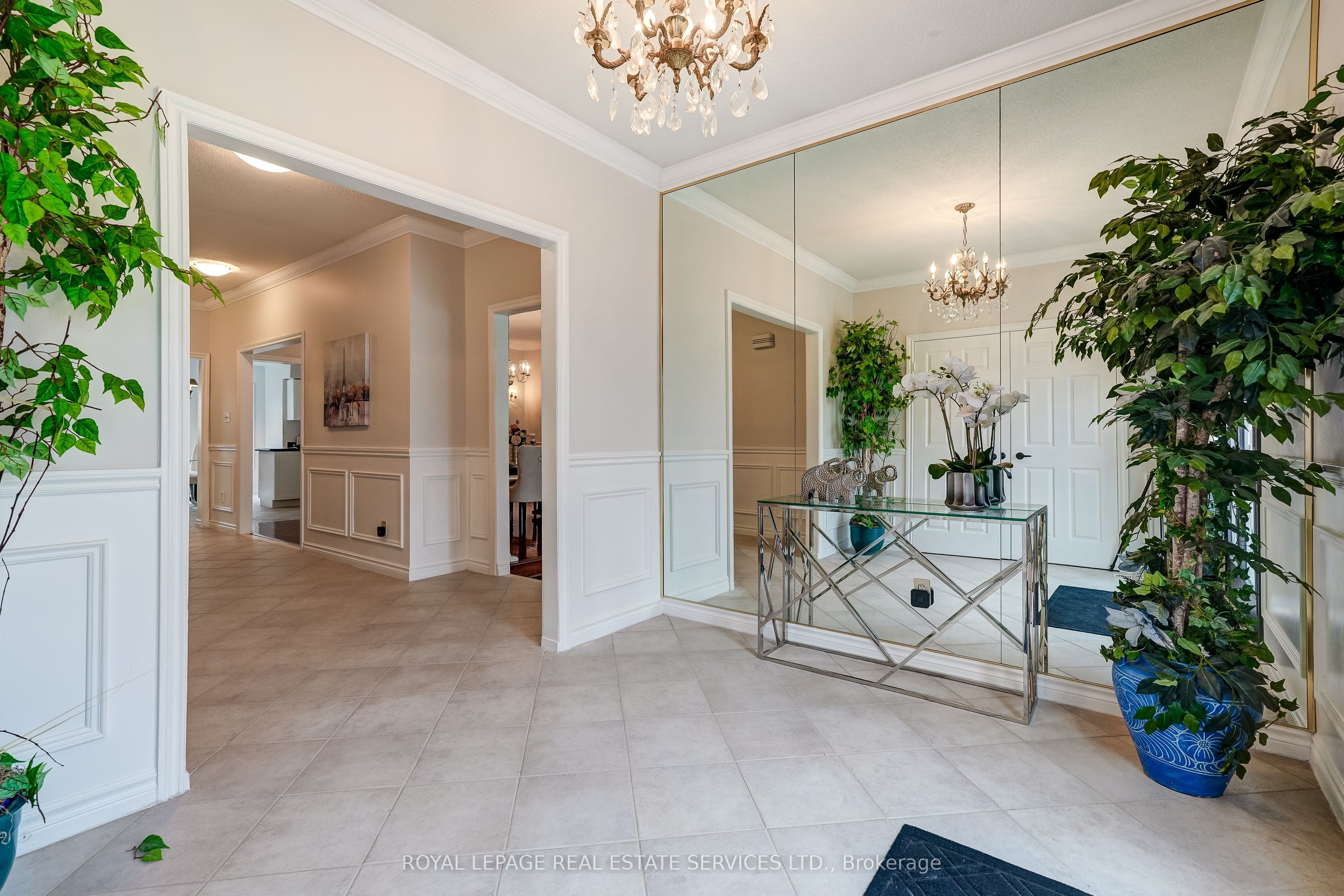Additional image 4 of 9 Morrison Creek Crescent, Oakville, ON, L6H 4C2