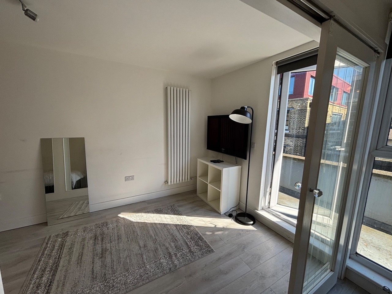 Additional image 5 of 1 Bed Flat, Kingsland Road, E8, N1 7GU