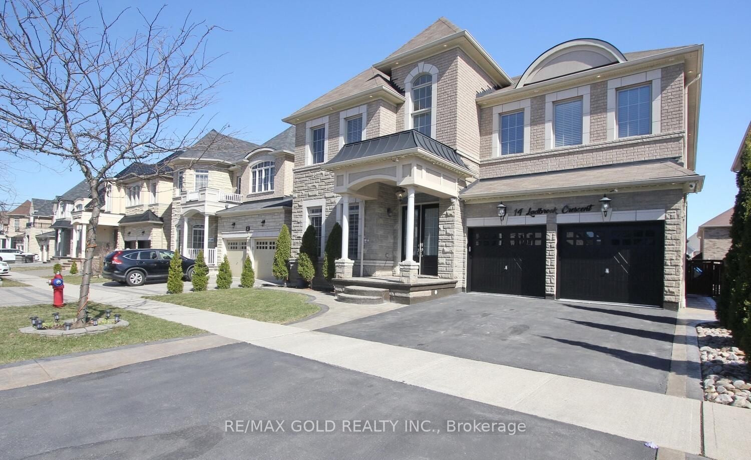 Additional image 2 of 14 Ladbrook Crescent, Brampton, ON, L6X 5H6