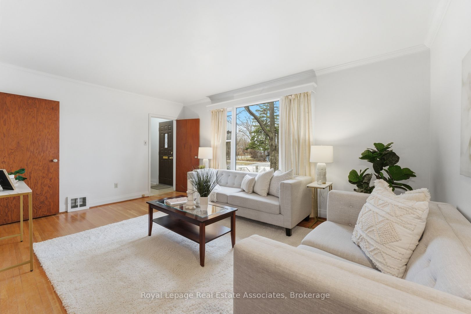 Additional image 4 of 68 Gair Drive, Toronto, ON, M8W 4P8