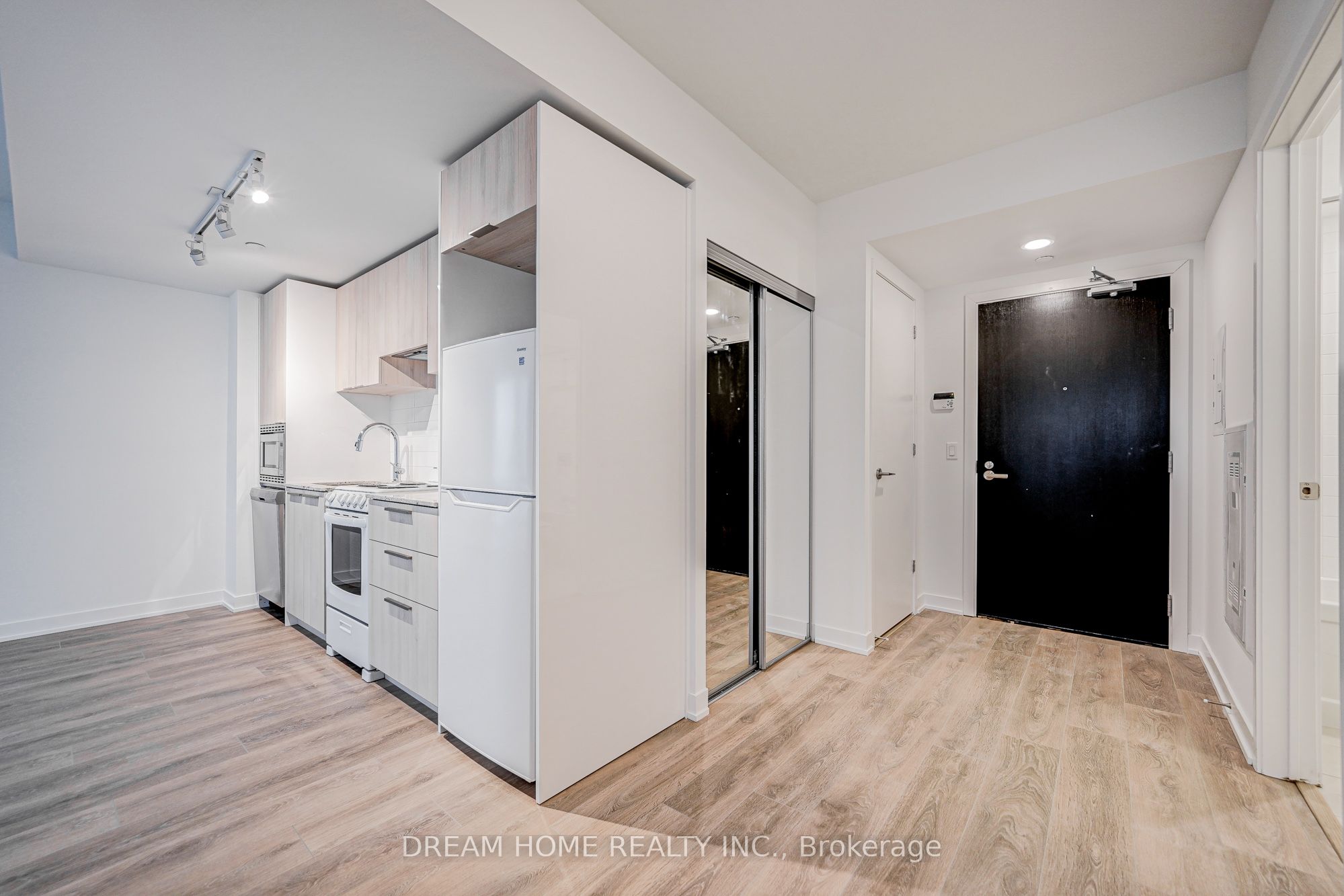 Additional image 3 of 4005-501 Yonge Street, Toronto, ON, M4Y 1Y1