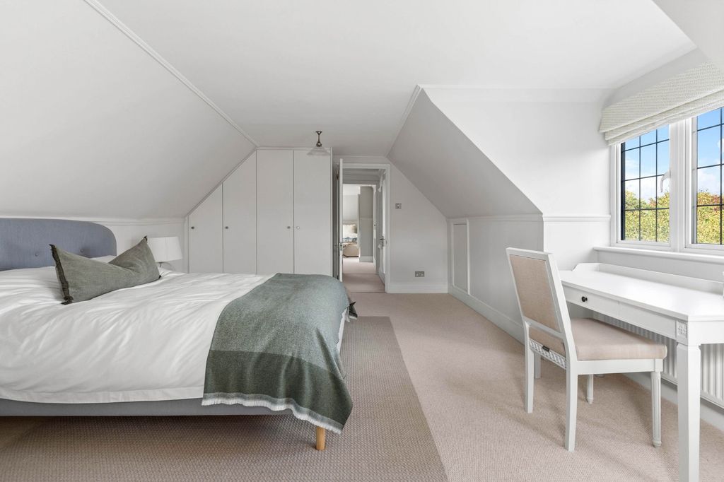 Additional image 61 of 6 bed detached house for saleRoundwood Avenue, Hutton Mount, Brentwood CM13