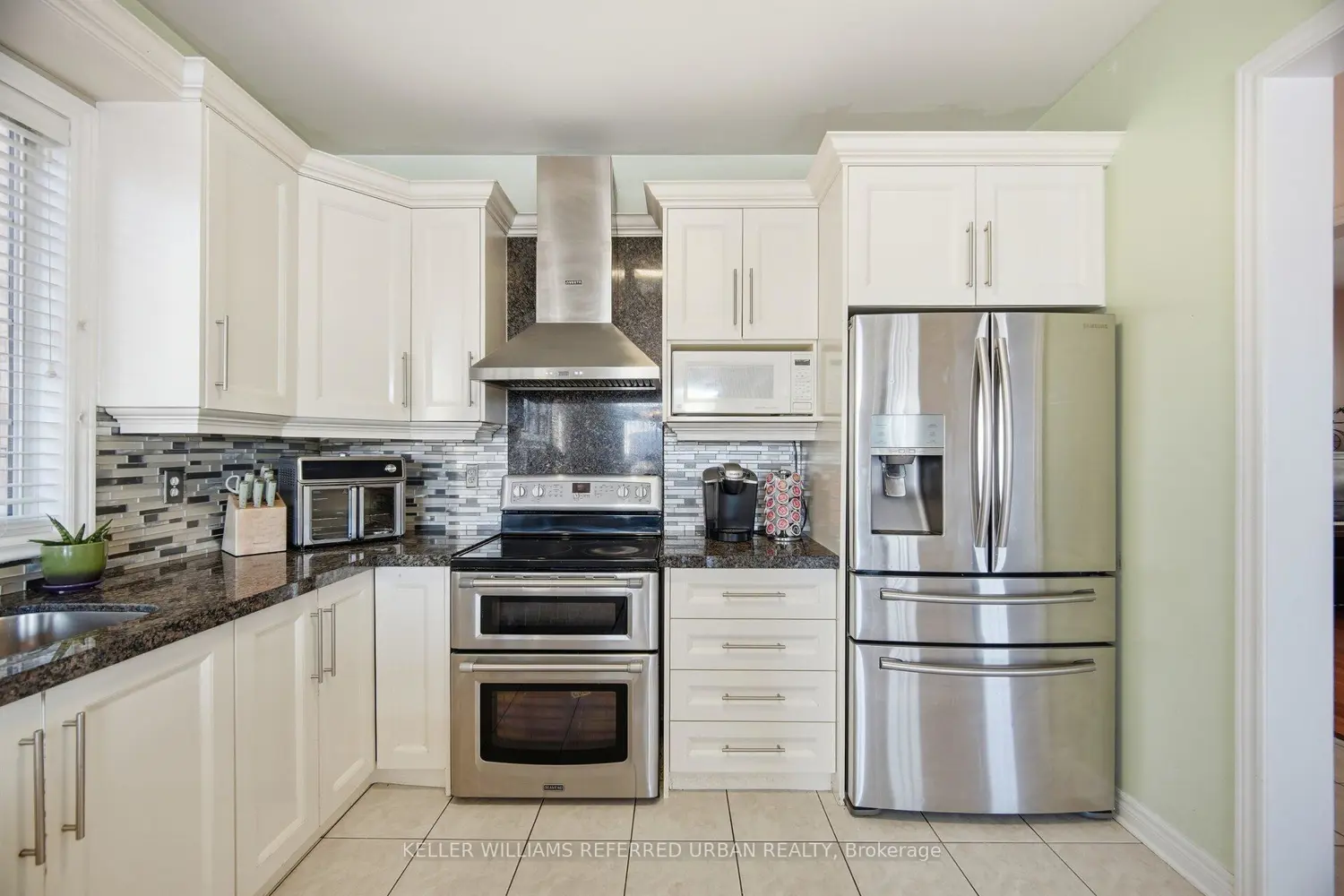 194 Manley Lane photo 3