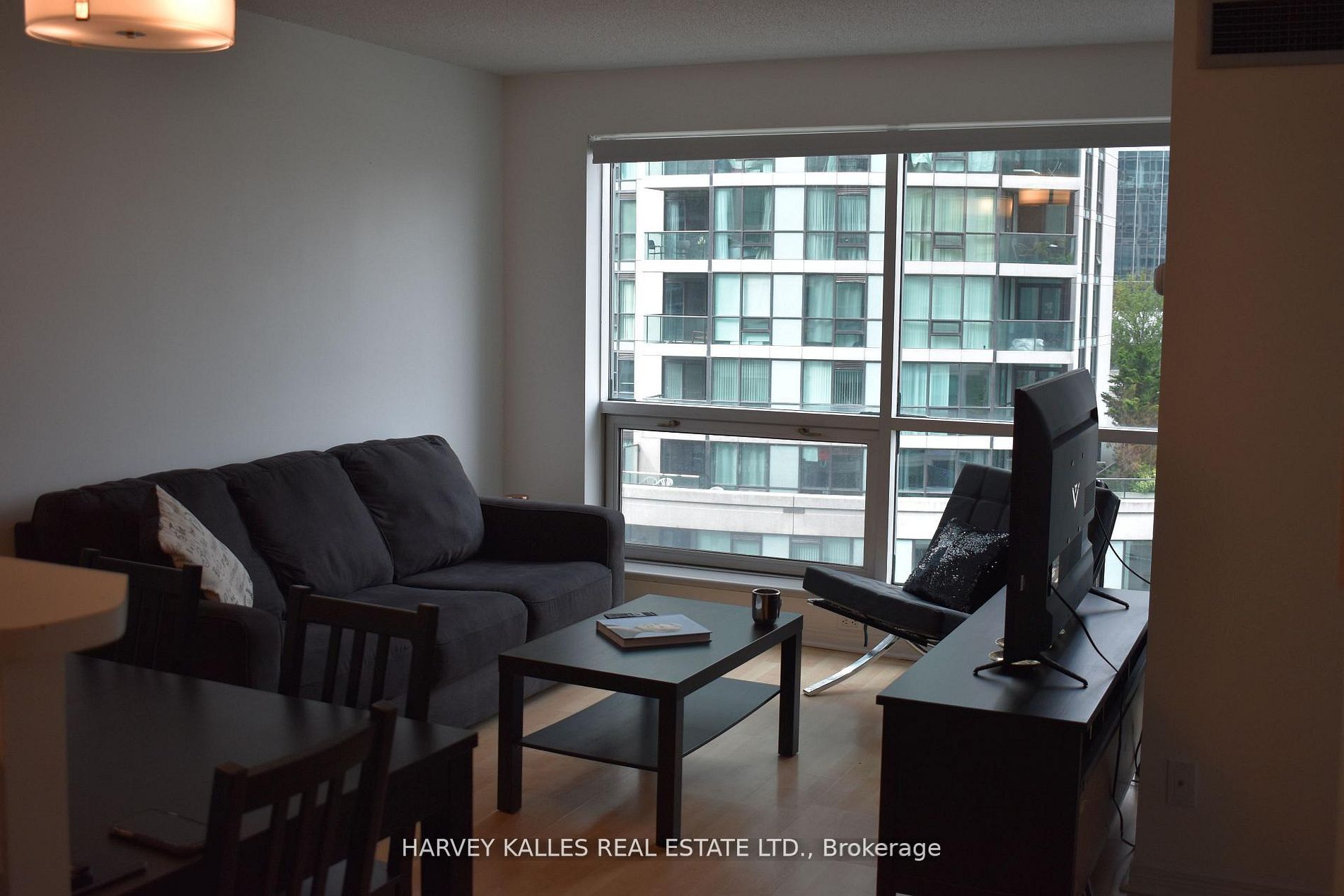 Additional image 4 of 705-10 Yonge Street, Toronto, ON, M5J 1R4