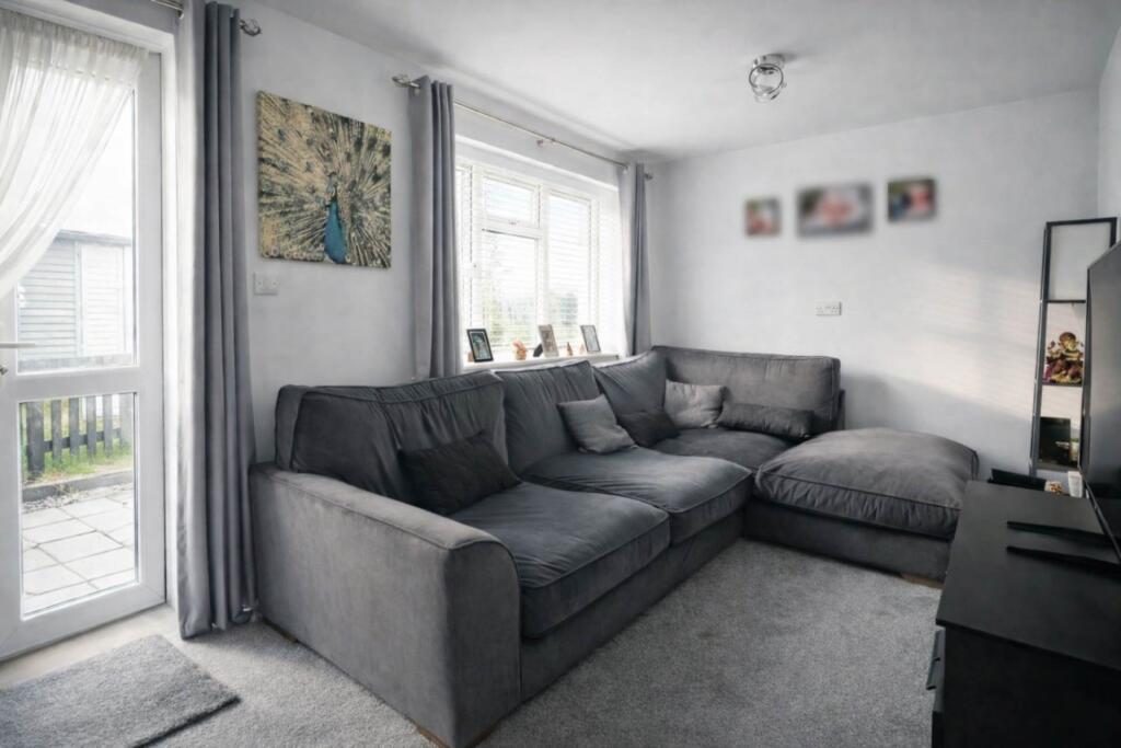 Additional image 7 of Hare Lane, Hatfield