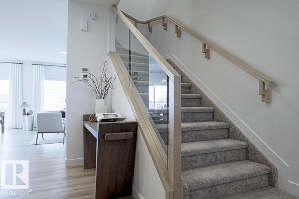Additional image 2 of 6307 175 Avenue NW, Edmonton, AB, T5Y4H2