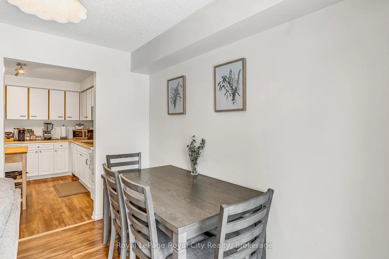 Additional image 9 of 302 College Avenue 44