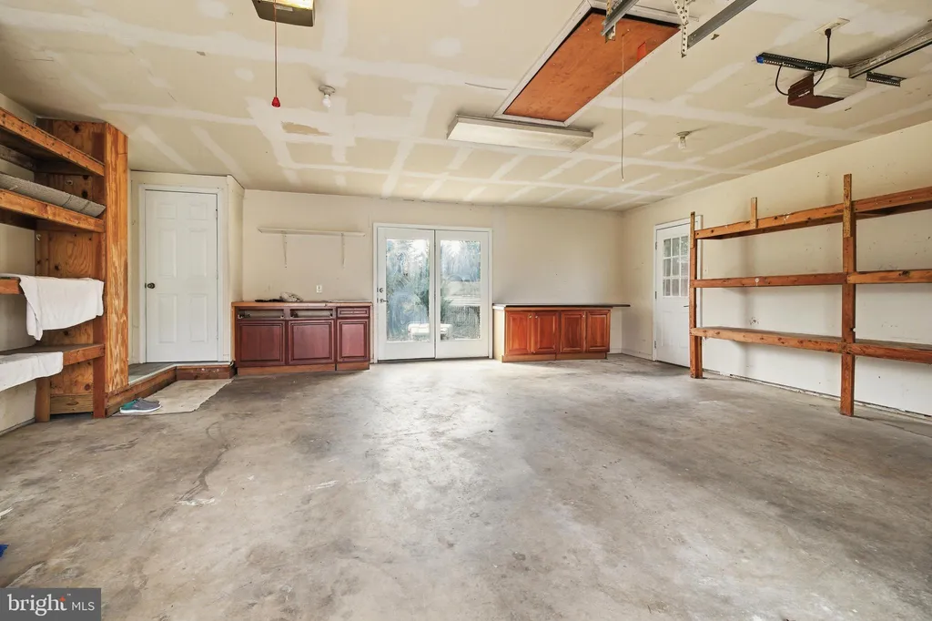 14301 Perrywood Drive, Burtonsville, MD 20866