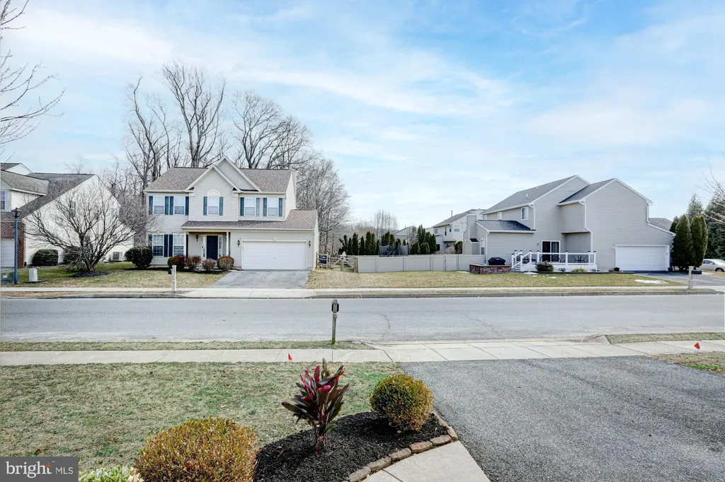 Primary image of 233 Climbing Vine Avenue, Smyrna, DE 19977