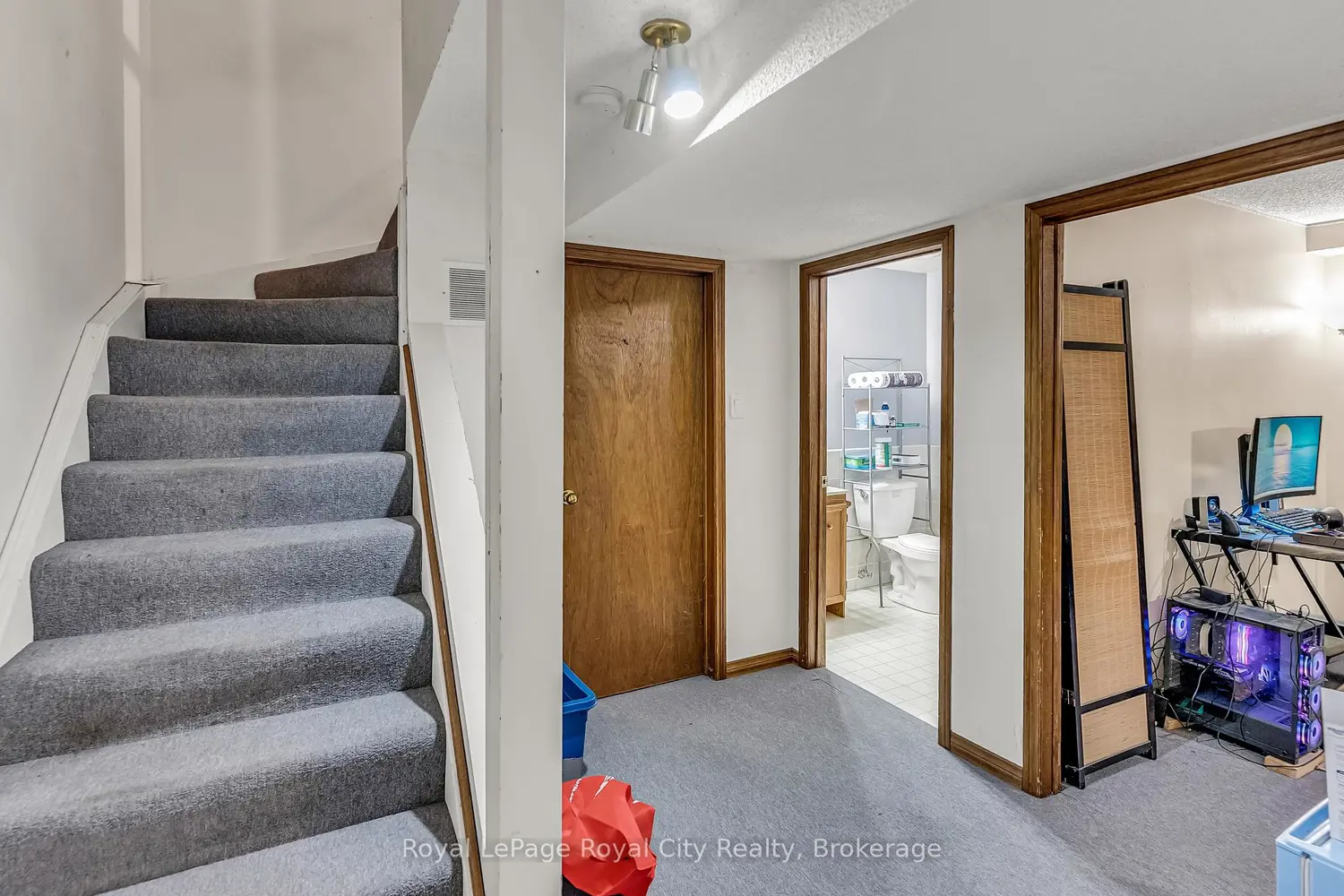 Additional image 20 of 302 College Avenue 44