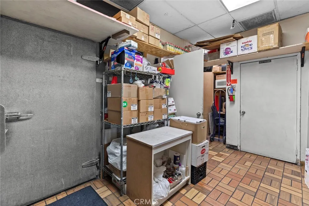 Additional image 27 of 906 S Gkenoaks Boulevard, Burbank, CA 91502