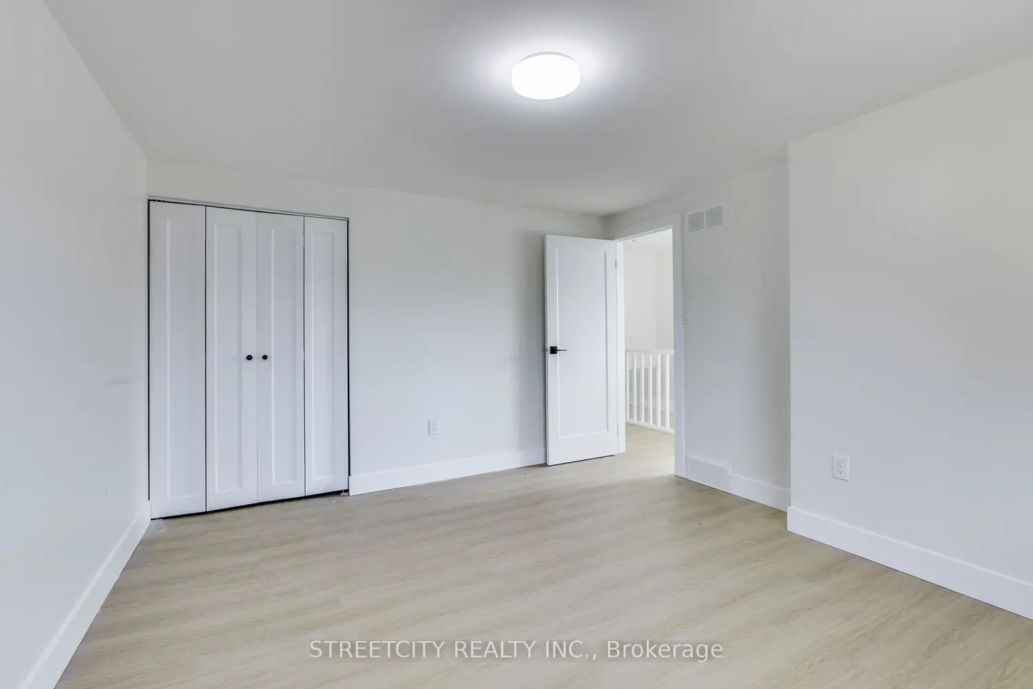 Additional image 14 of 25 Augusta Crescent