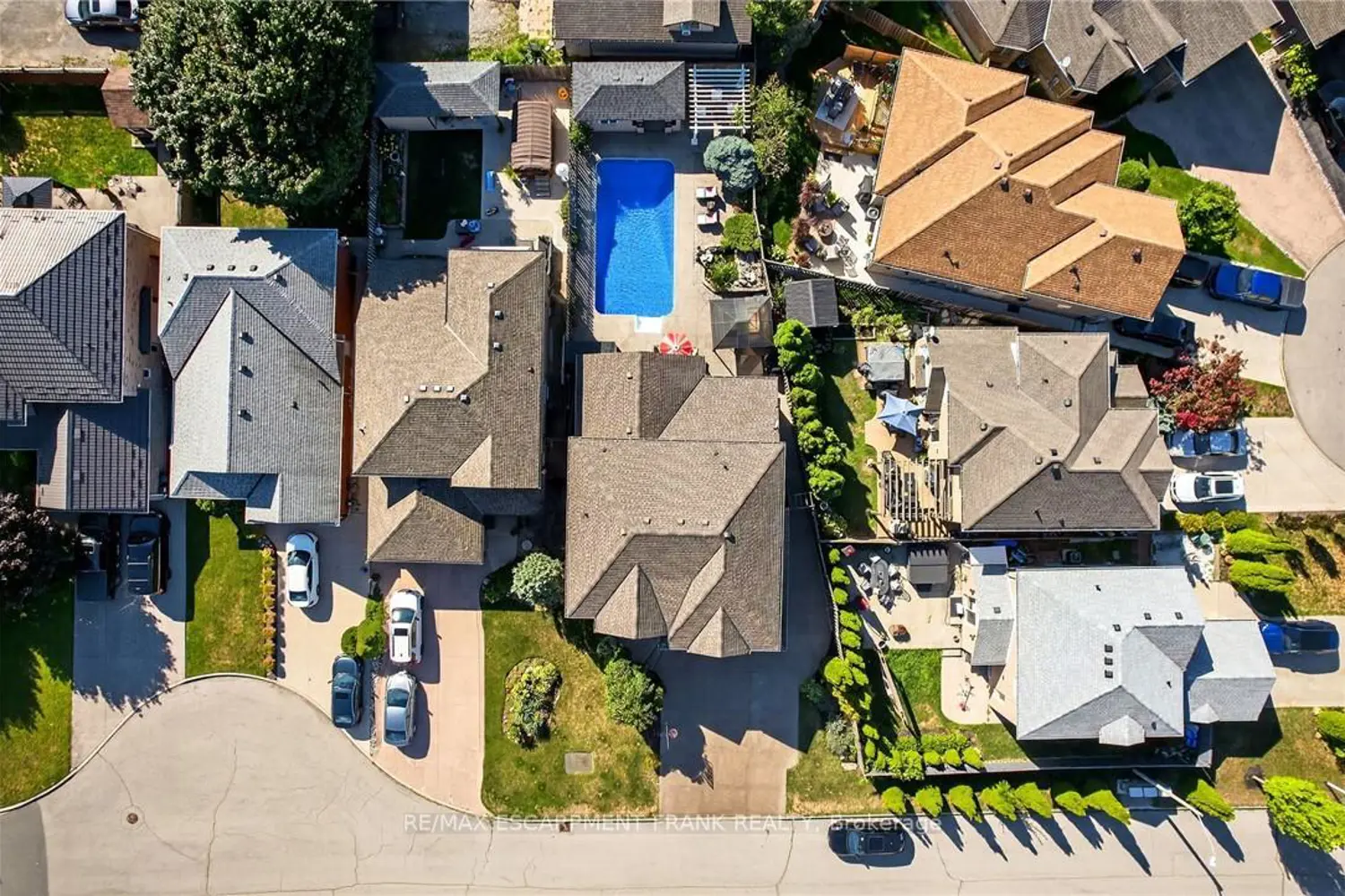 Additional image 20 of 18 Konstantine Court