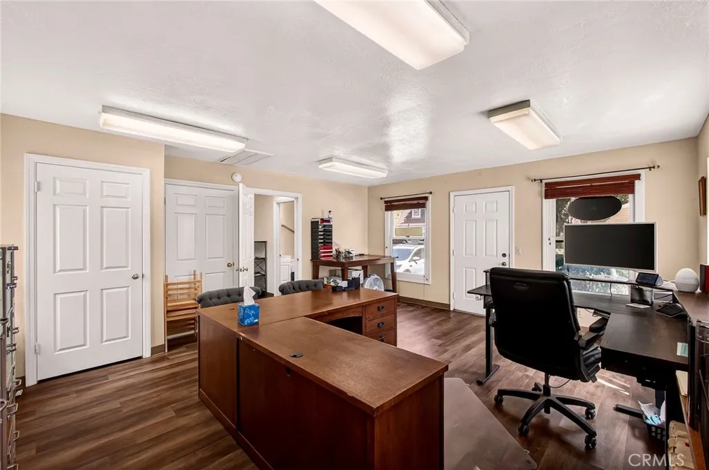 Additional image 15 of 3 Williamsburg Ln, Chico, CA 95926