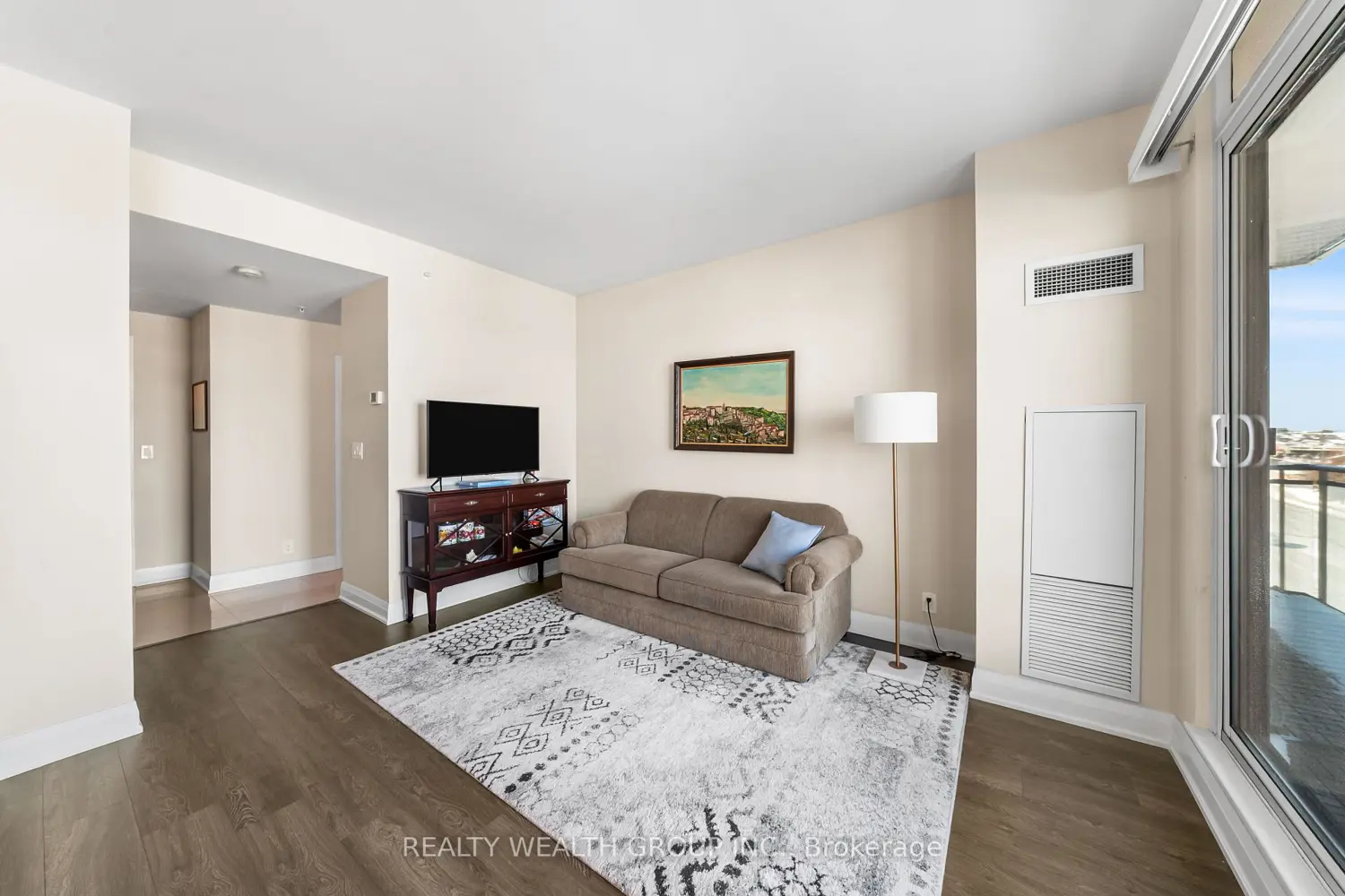 Additional image 7 of 12 Woodstream Boulevard 520