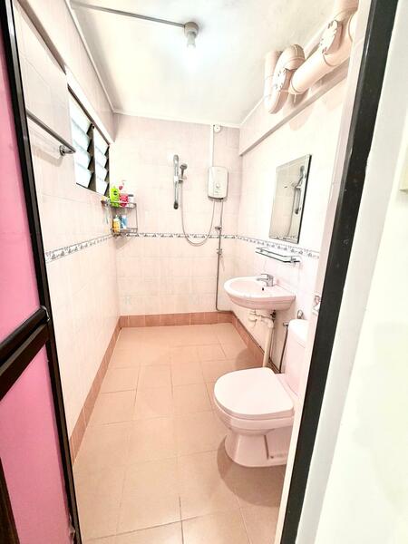 Additional image 14 of 425 Tampines Street 41